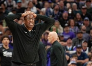 开云体育登录-包含国王队主教练战术大变，球队表现出色的词条