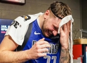 开云体育APP下载-莱索托足球运动员在大洋州比赛中受伤的简单介绍