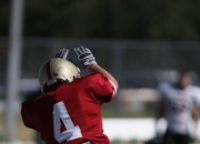 开云体育入口-阿尔希拉尔赛前发布会：全队信心满满迎战利物浦