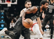 开云平台-包含猛龙客场击败篮网，积分榜领先扩大的词条