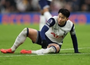 开云体育官方网站-热刺惨败！英超危机四伏引发讨论