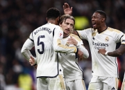 开云官网-皇家马德里攻守兼备，大胜对手