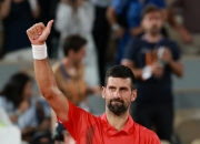 开云APP-美网险胜联合杯，德约科维奇扛起全队的简单介绍