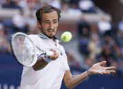 开云下载-包含ATP总决赛横扫美网，梅德韦杰夫关键制胜的词条