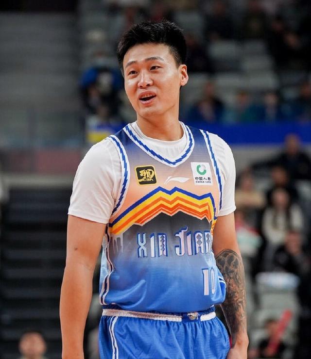 包含冠军豪强铁血对决引爆全国球迷热血所向的词条 包含冠军豪强铁血对决引爆全国球迷热血所向的词条