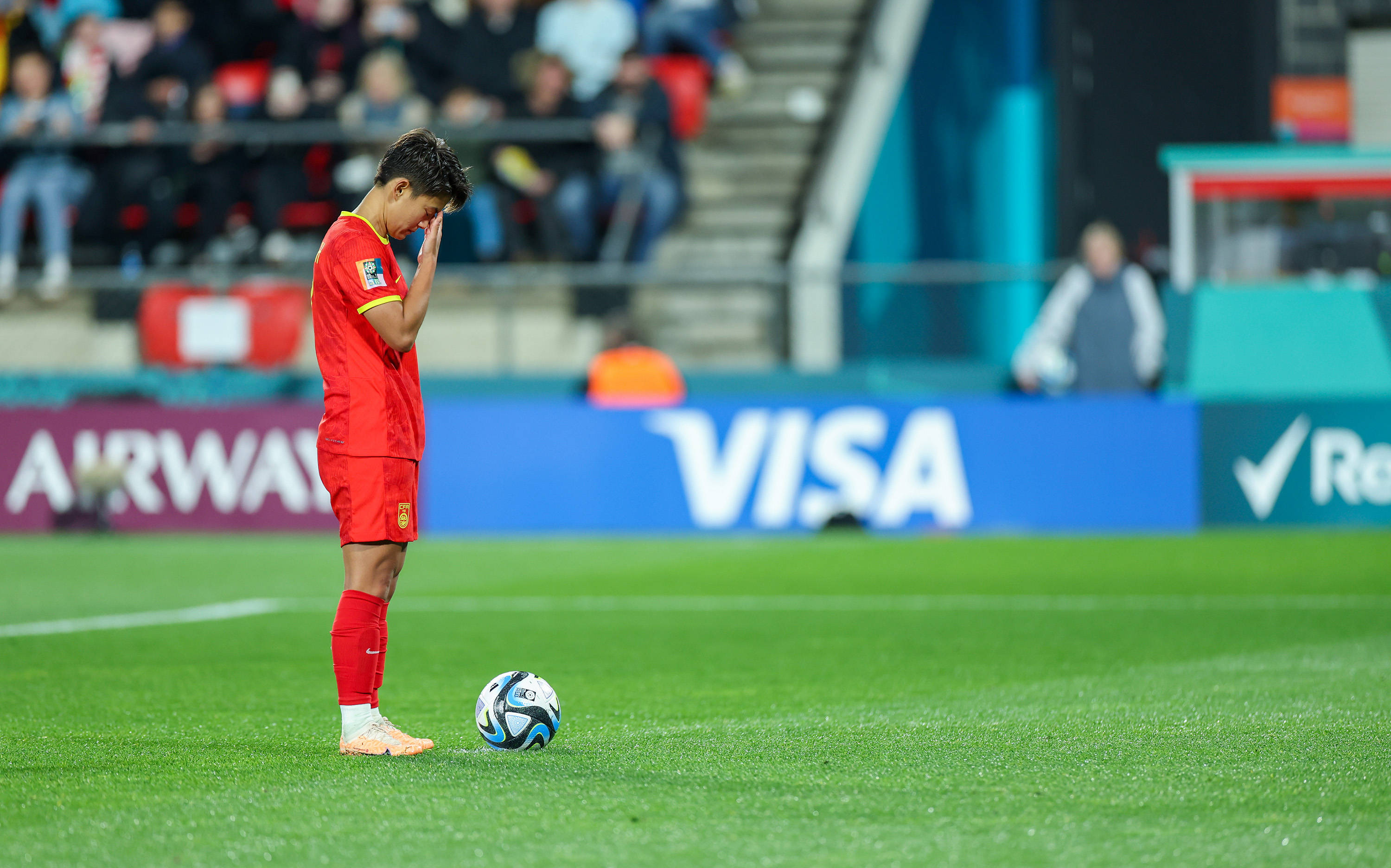 中国女足主帅透露备战世界杯新计划，引发热议的简单介绍