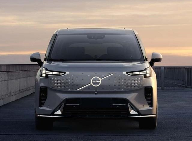 沙尔克连续三轮不胜,排名继续下滑的简单介绍 沙尔克连续三轮不胜,排名继续下滑的简单介绍