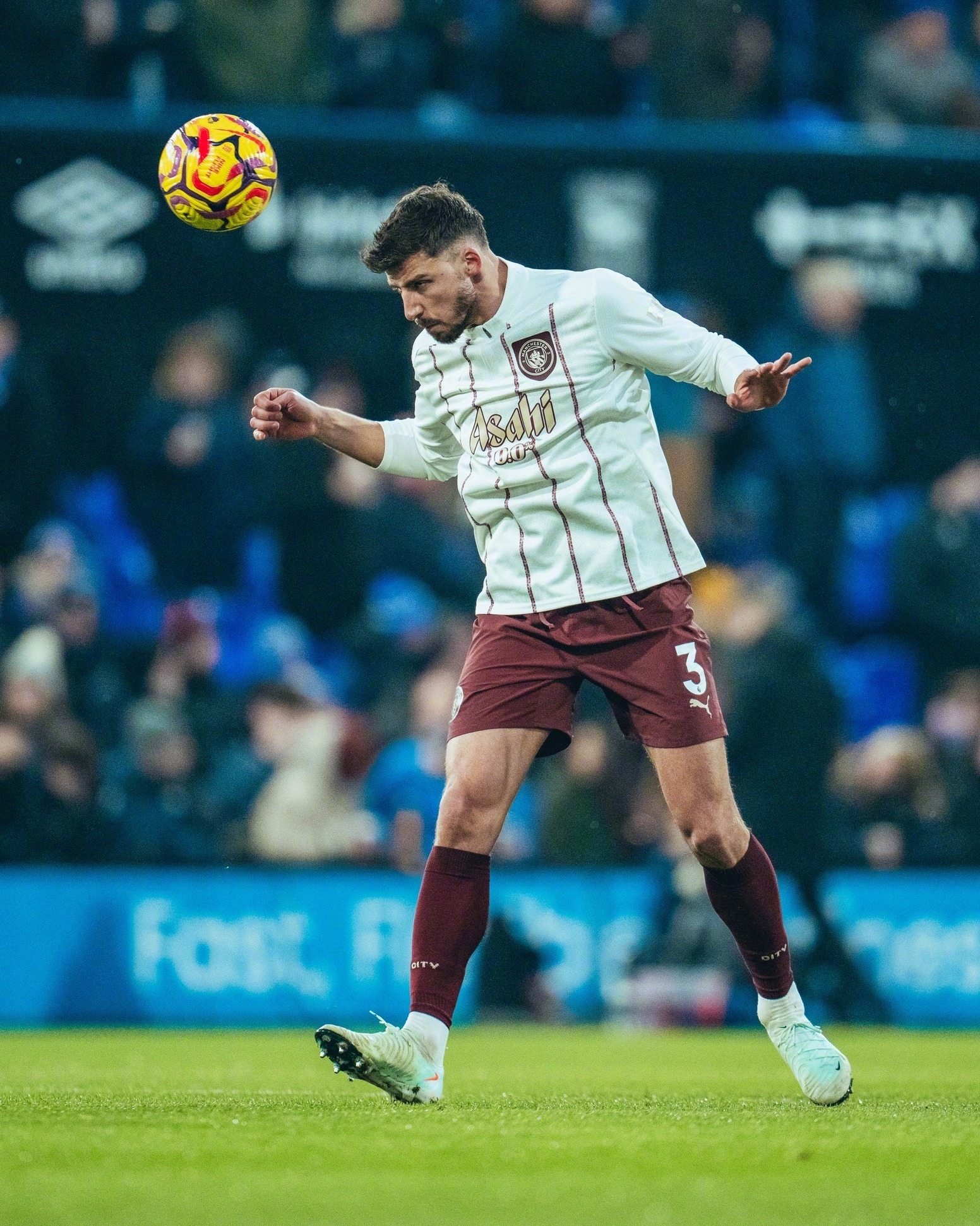 切尔西主帅发言黑曼城，球迷大怒