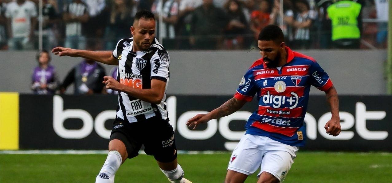 包含亚眠连败险情，主帅正考虑战术调整的词条