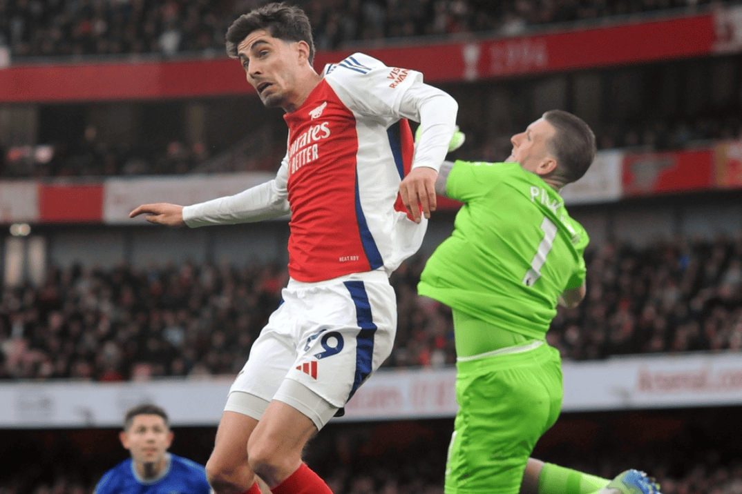 包含阿森纳爆冷负于埃弗顿，主帅遭到质疑的词条