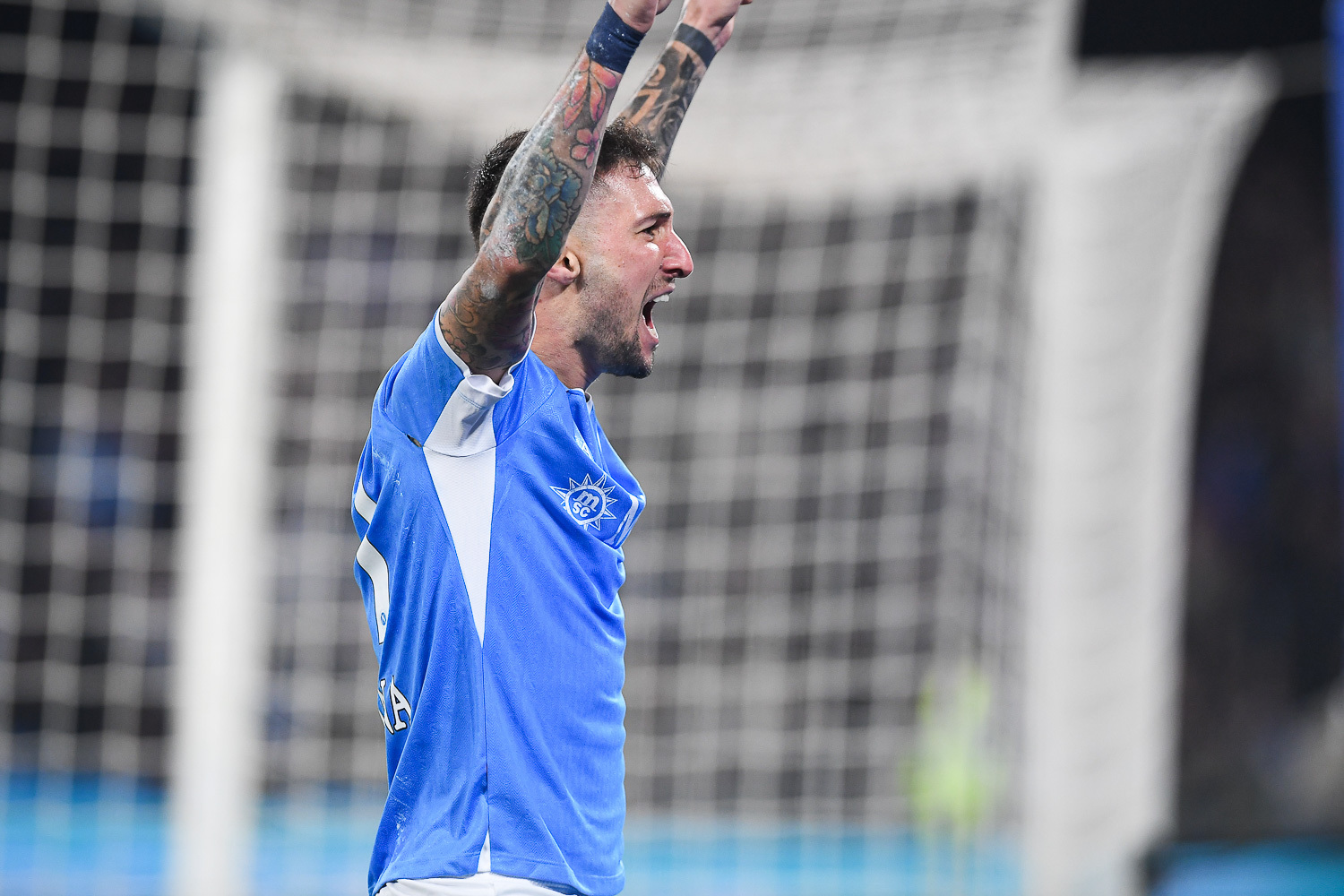 那不勒斯击败对手,连胜纪录再度刷新 那不勒斯击败对手,连胜纪录再度刷新