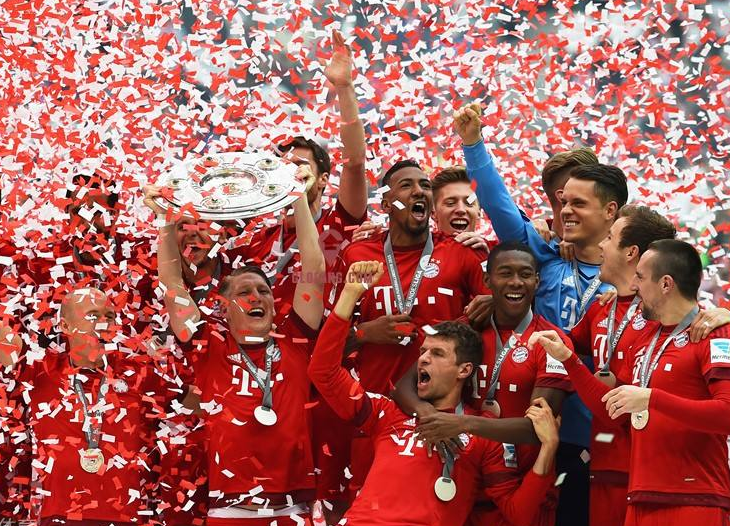 关于拜仁慕尼黑豪取胜利，晋级次轮比赛的信息