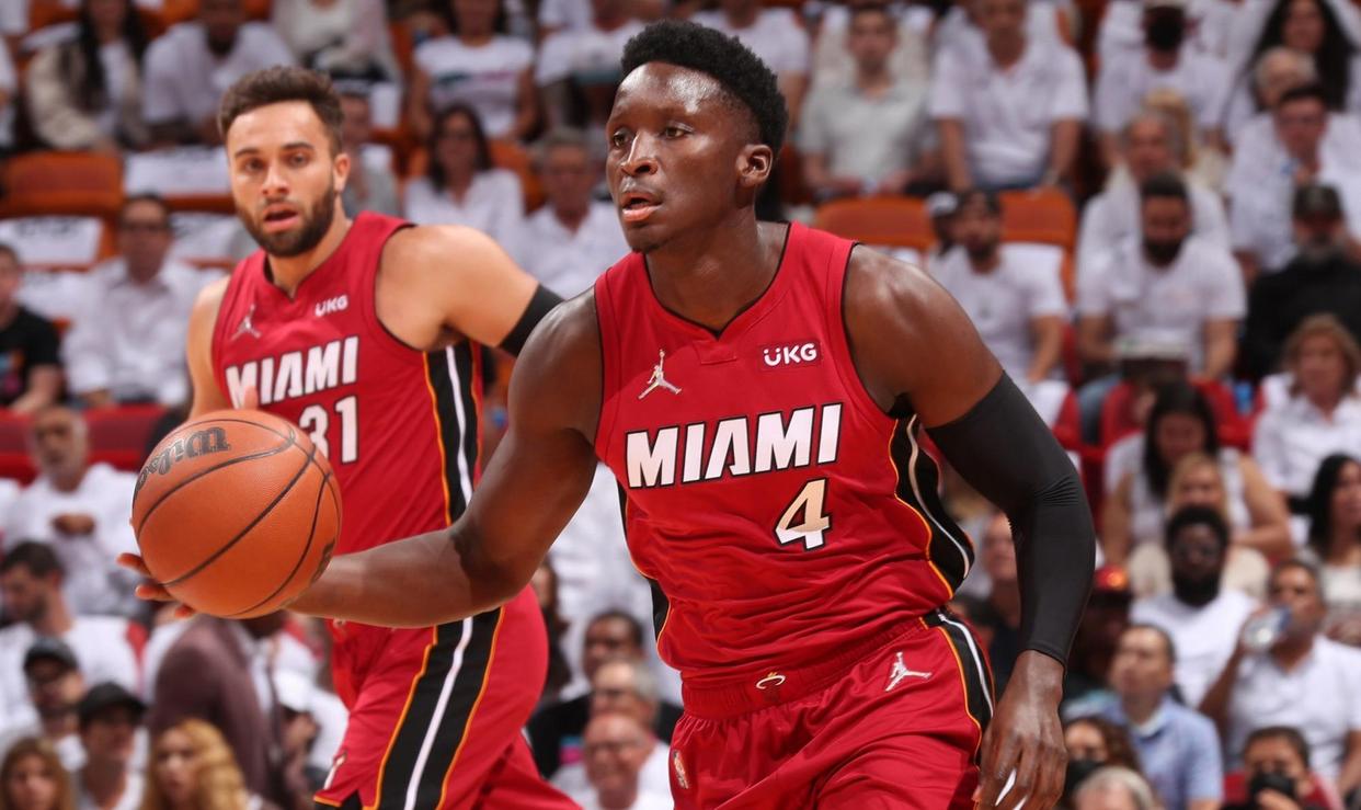 步行者在主场不负众望专家齐聚操控梦幻夜晚的简单介绍