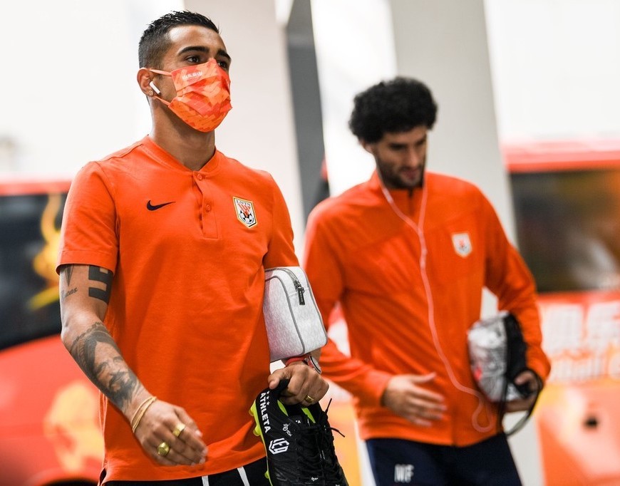 莱索托足球运动员在大洋州比赛中受伤的简单介绍