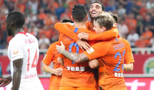 波尔图队联袂进军，夺冠在望！的简单介绍