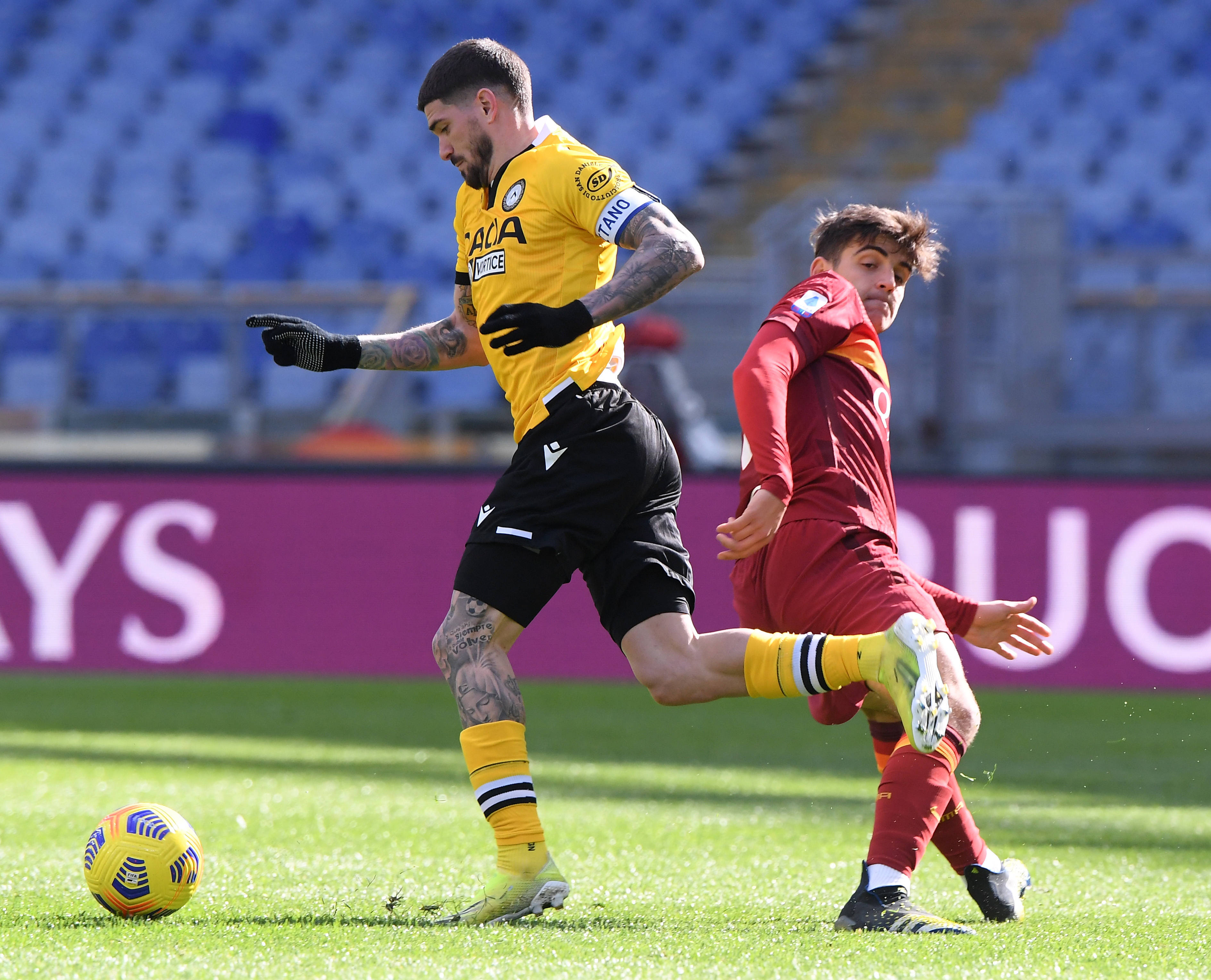 关于比利亚雷亚尔主场大胜毕尔巴鄂竞技的信息