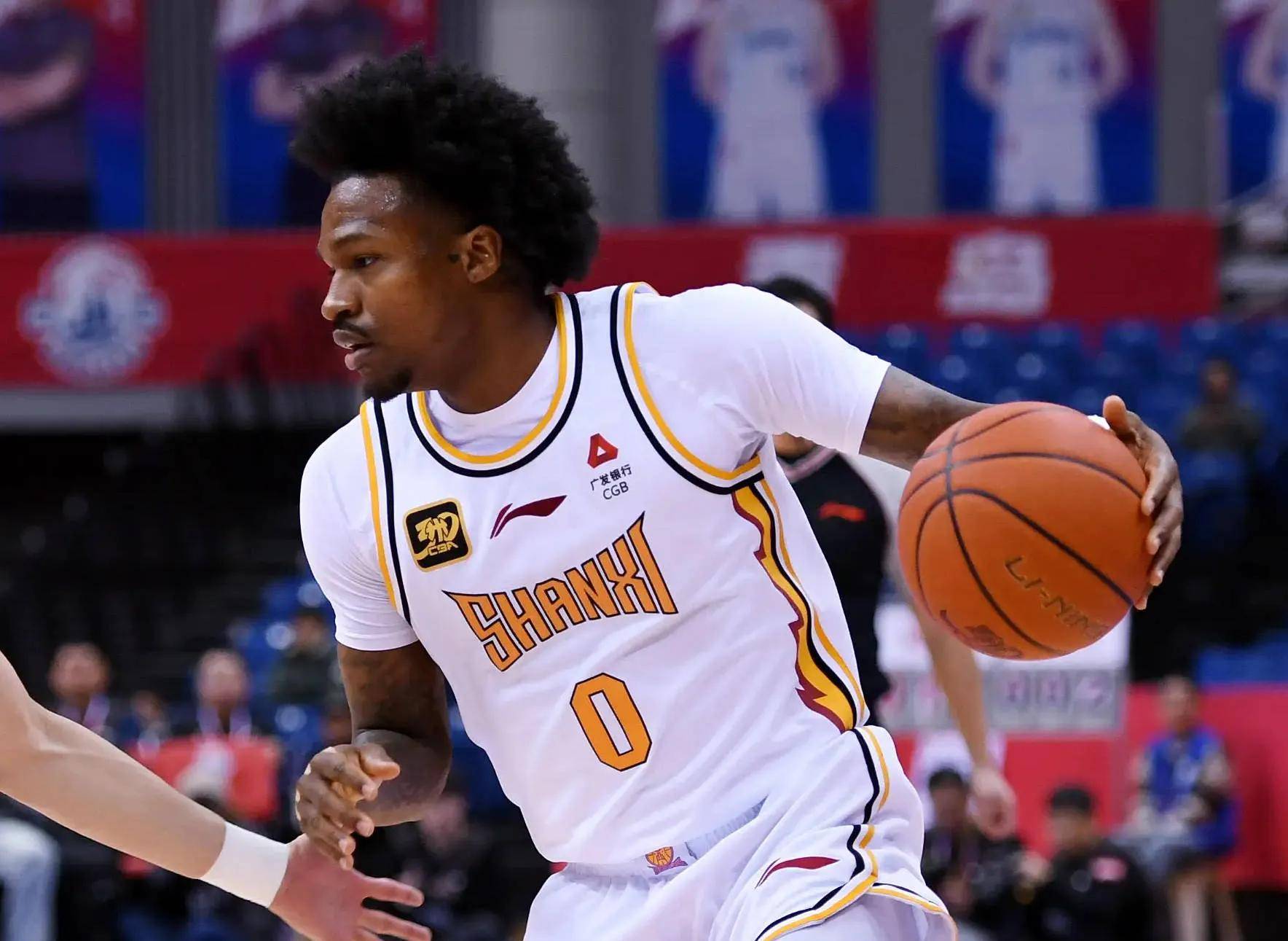 关于季后赛前人员调整，球队实力仍将决定胜负的信息