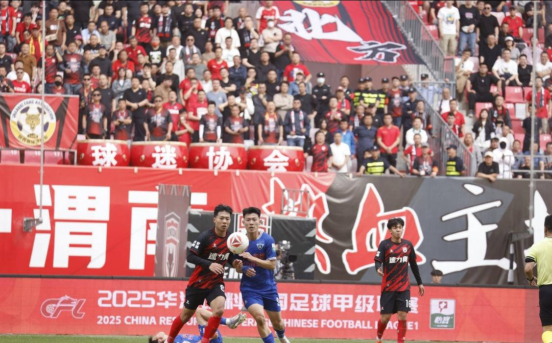 前国脚破门,助球队取得关键胜利 前国脚破门,助球队取得关键胜利