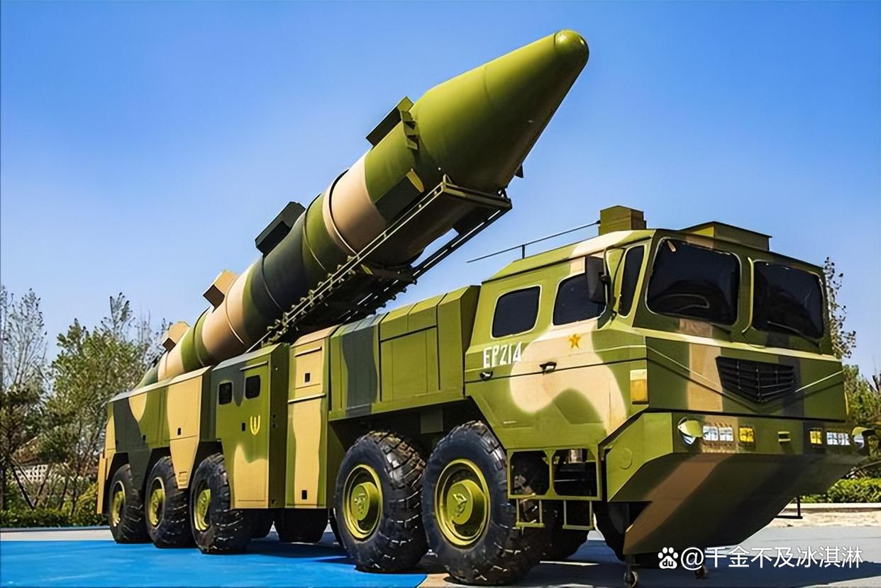 包含面对火箭，火箭上演压倒性一战的词条