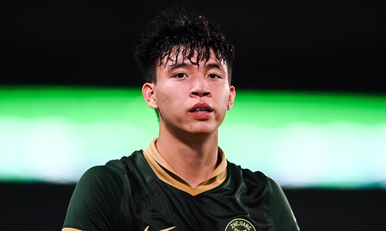 杭州绿城队艰难取胜,实现连胜势头的简单介绍 杭州绿城队艰难取胜,实现连胜势头的简单介绍