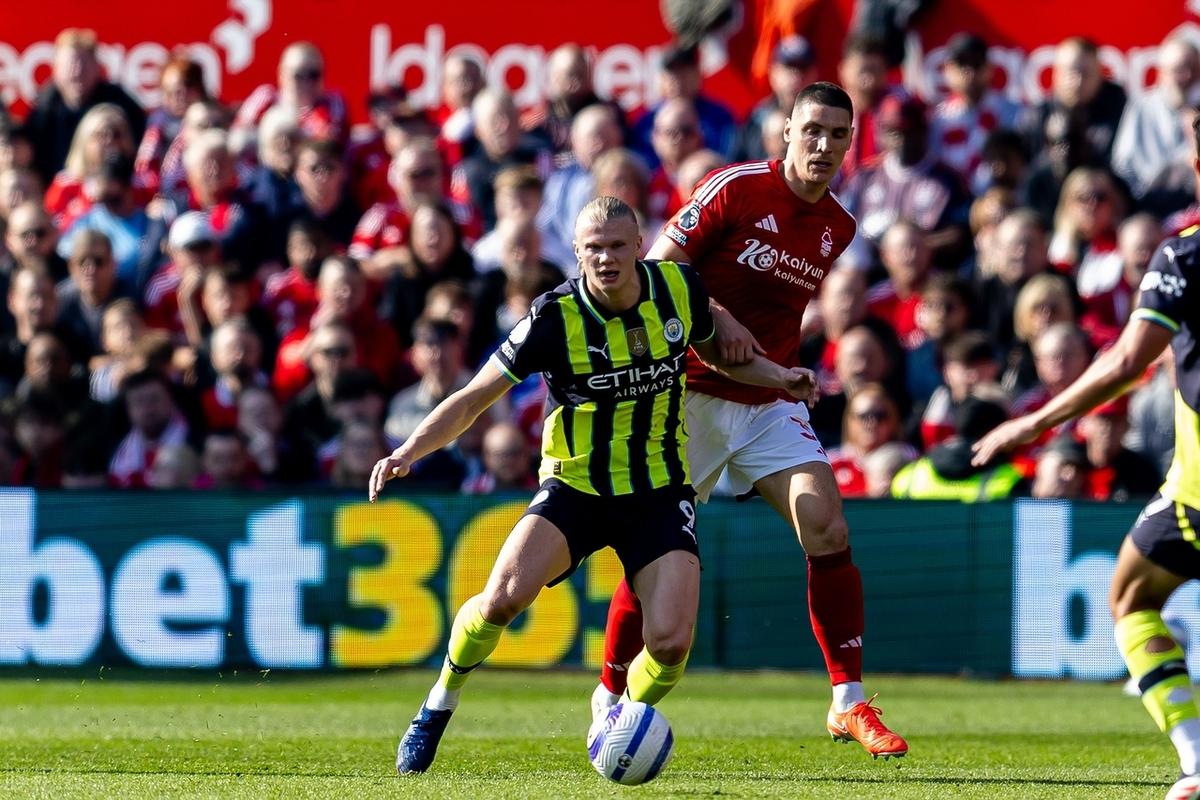 曼联成功守擂,阿森纳险胜南安普顿 曼联成功守擂,阿森纳险胜南安普顿