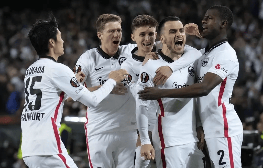 法兰克福不敌对手，遭遇联赛失利的简单介绍