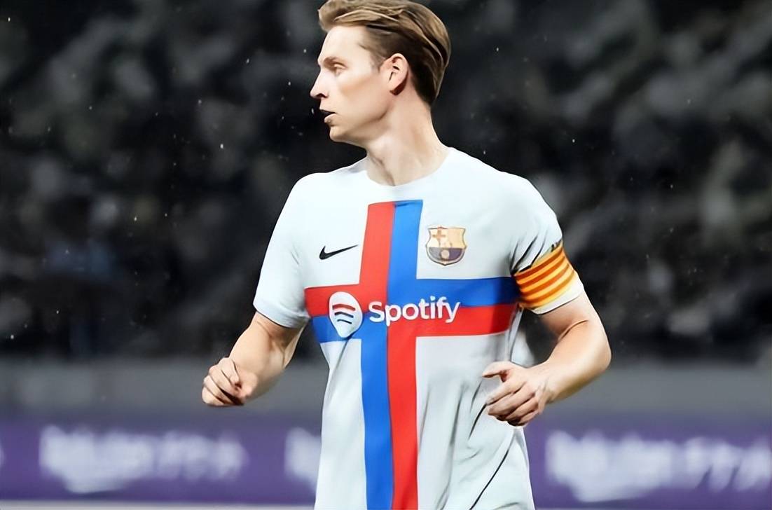 荷兰国家队与克罗地亚国家队角逐胜利