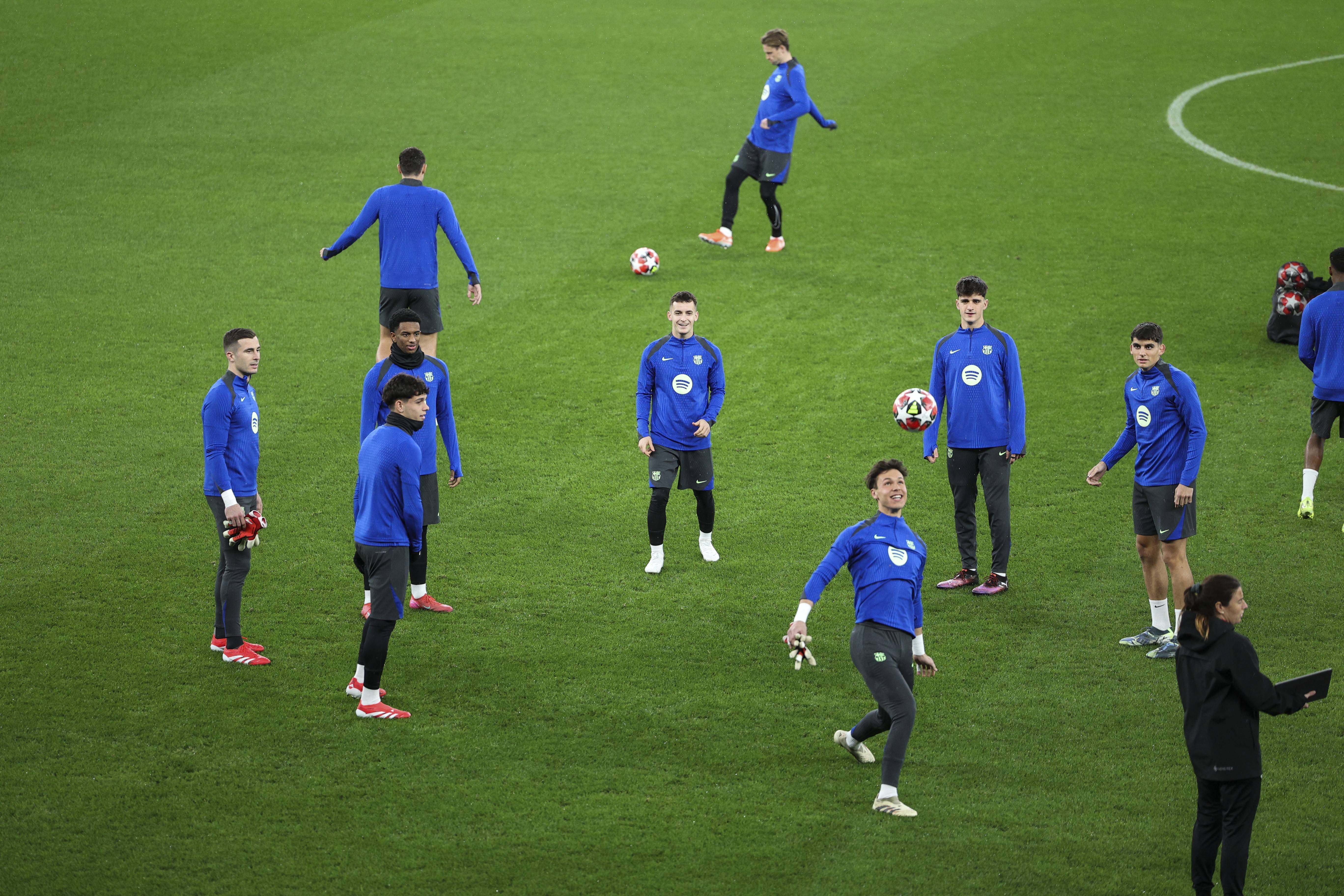 包含匈牙利队备赛积极，备战阿尔巴尼亚比赛备战全力备战的词条