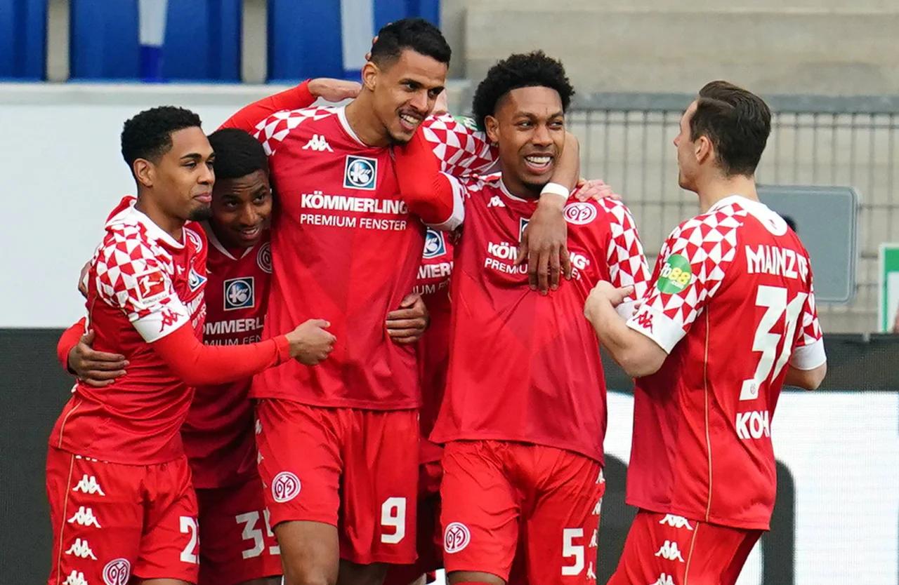 霍芬海姆遭遇连败，教练面临考验的简单介绍