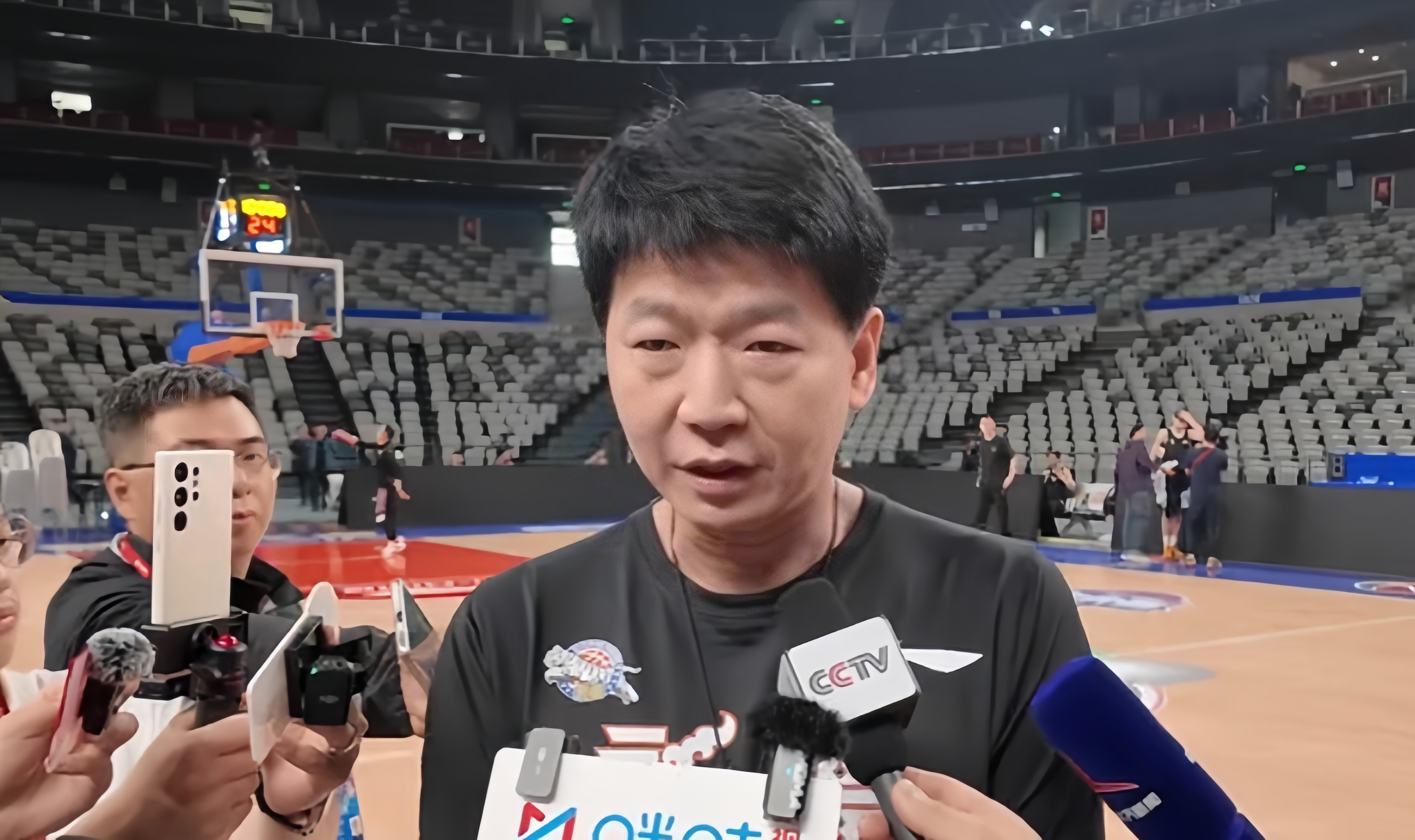 辽宁主帅称赛季目标仍未达成，仍需努力