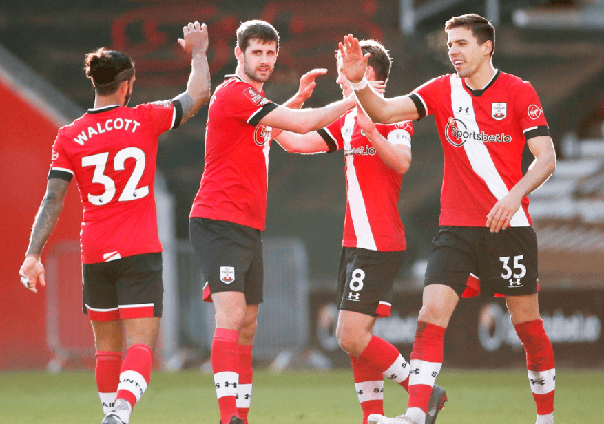 南安普顿主场逆转布莱顿，保级前景一片大好！