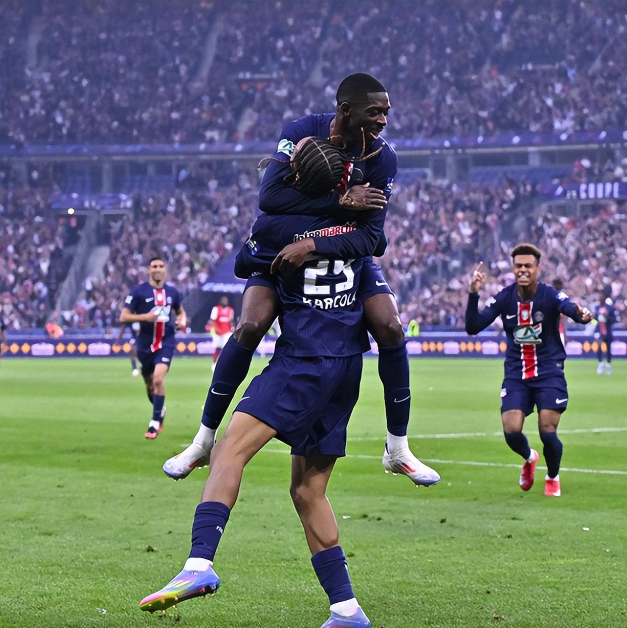 塞维利亚力擒巴拉多利德,豪取连胜的简单介绍 塞维利亚力擒巴拉多利德,豪取连胜的简单介绍