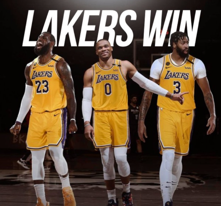 包含雄鹿险胜湖人B队，巴恩斯统治全场的词条