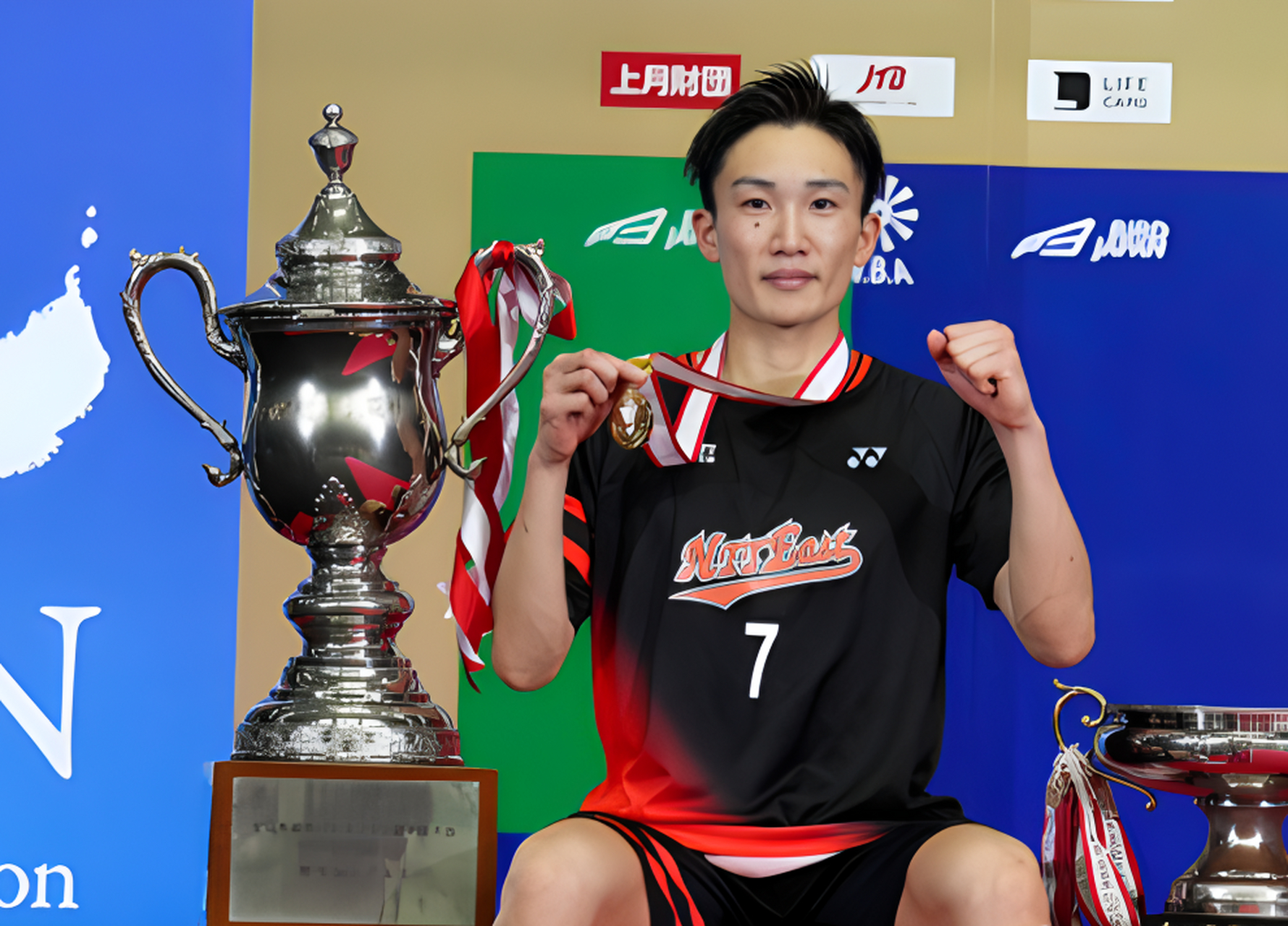 日本队横扫泰国队，桃田贤斗点燃赛场