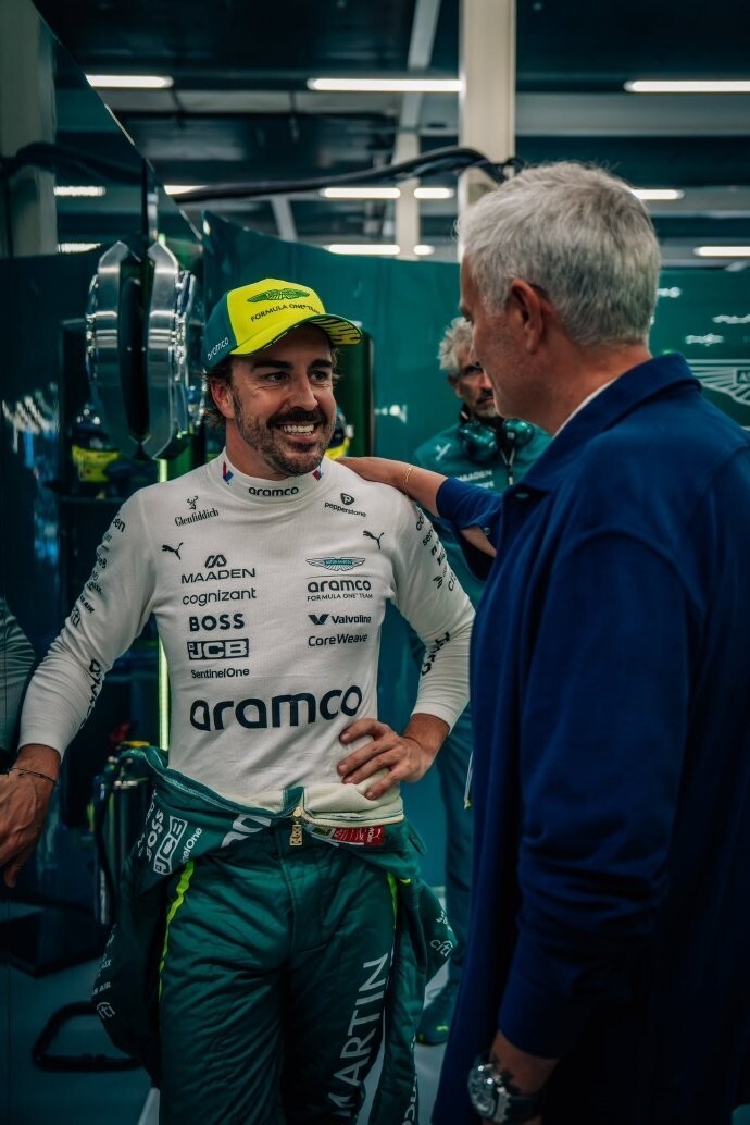 阿斯顿马丁横扫迈凯伦，阿隆索关键制胜