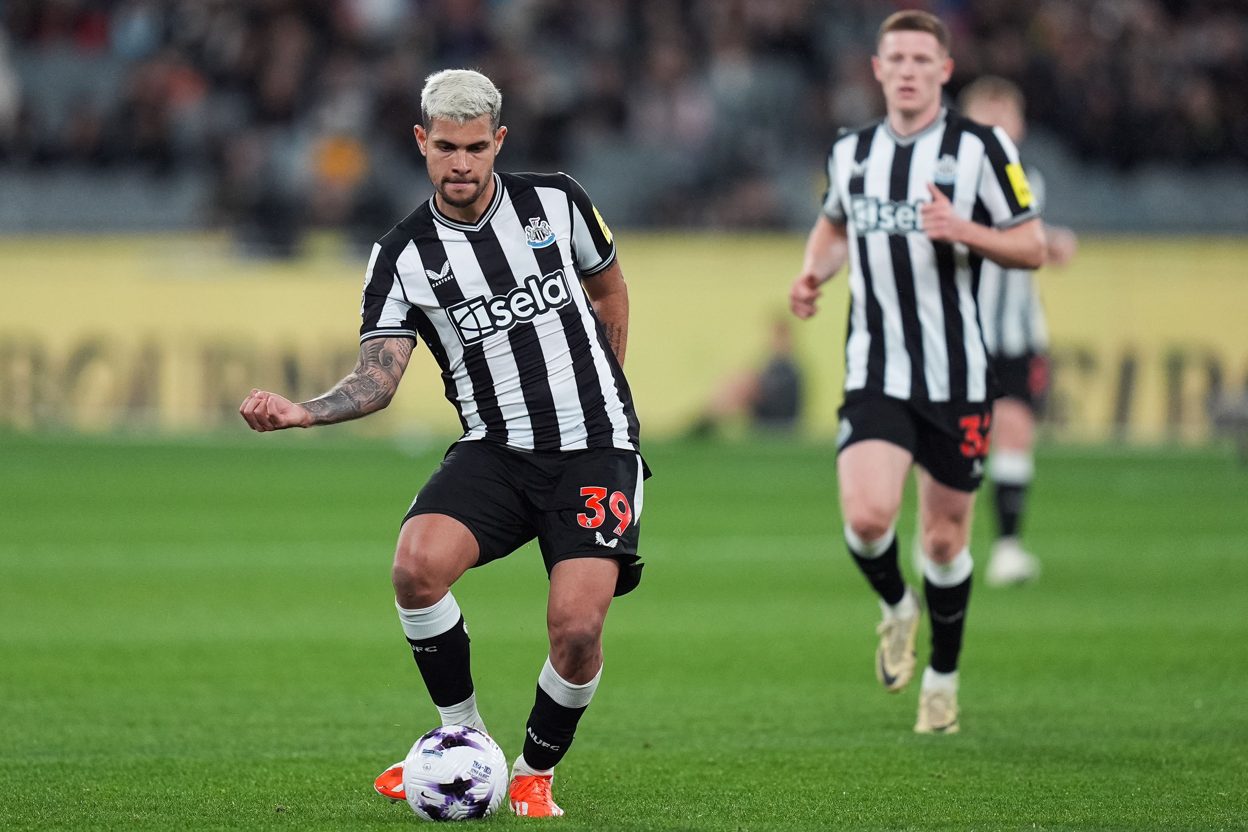 曼城轻取希腊，门迪惊艳四座