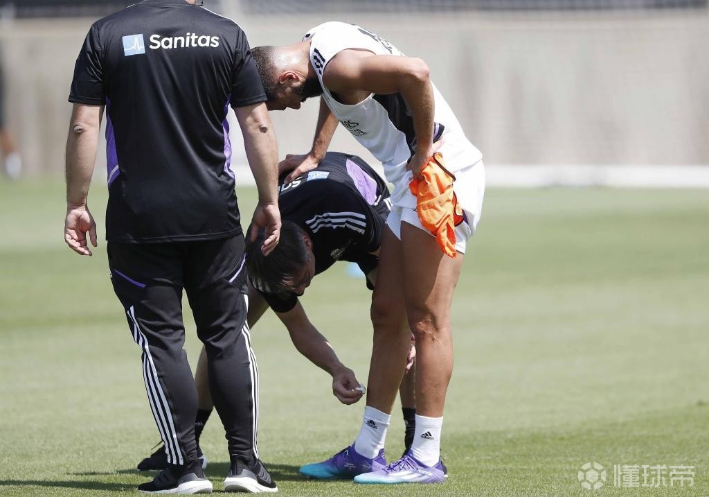 墨西哥横扫比利时，卡瓦哈尔统治全场